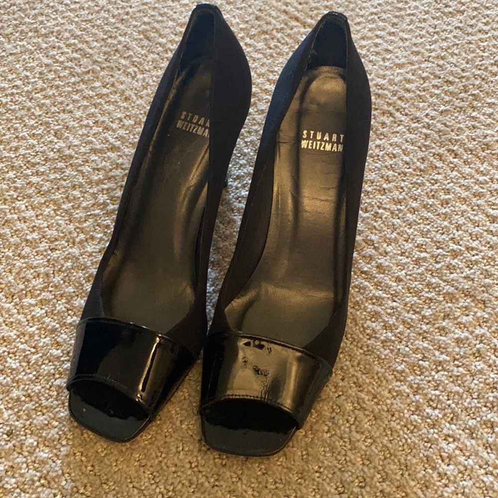 Stuart Weitzman pumps